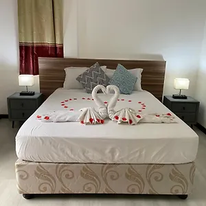 Апартаменты Riviere Self Catering, Бо-Валлон